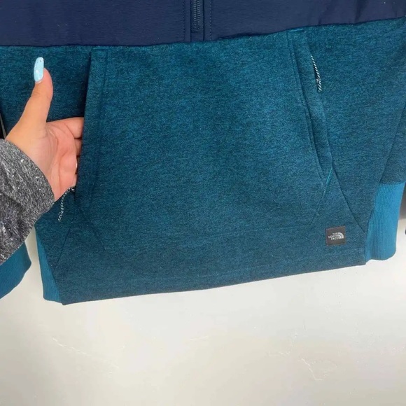 The North Face Tech Sherpa Womens Quarter Zip Pullover Hoodie Fleece Sz M. - Picture 5 of 5